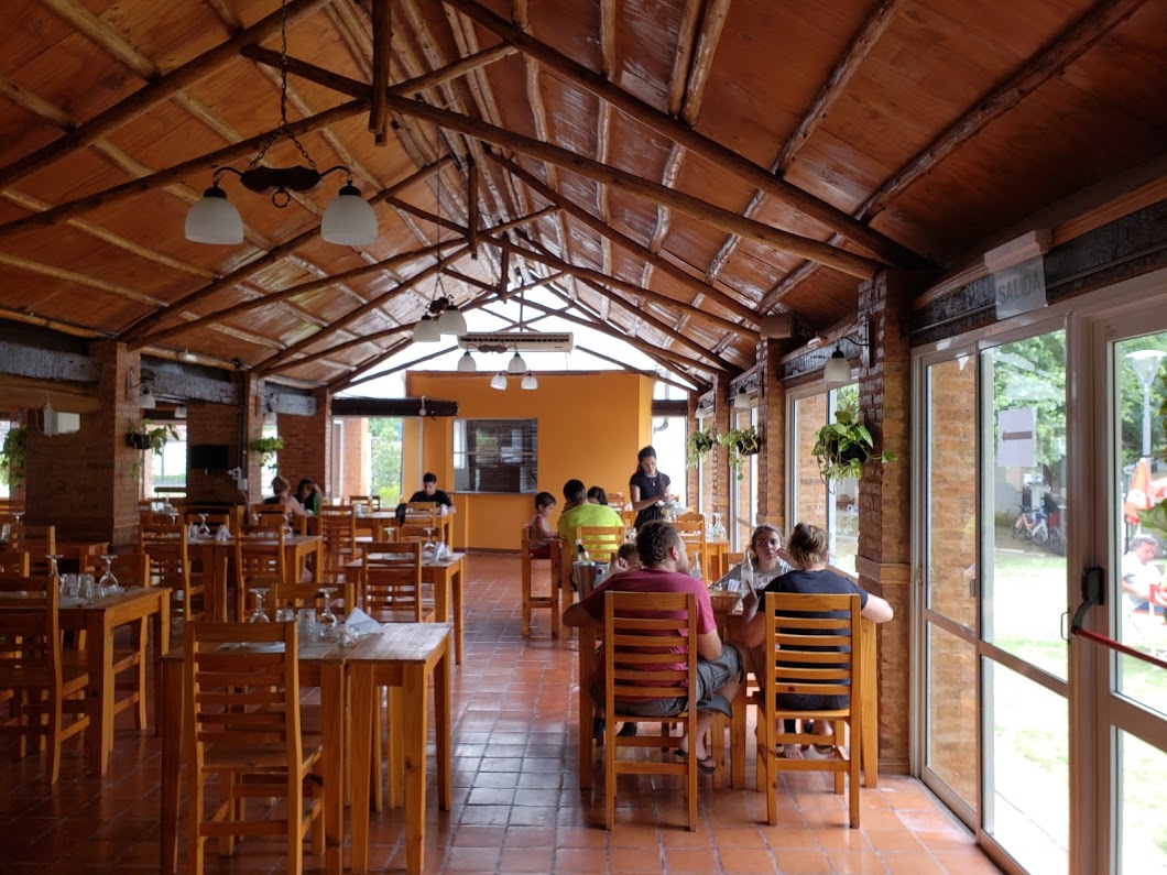 Mansa Lyfe Restaurante y Parrilla