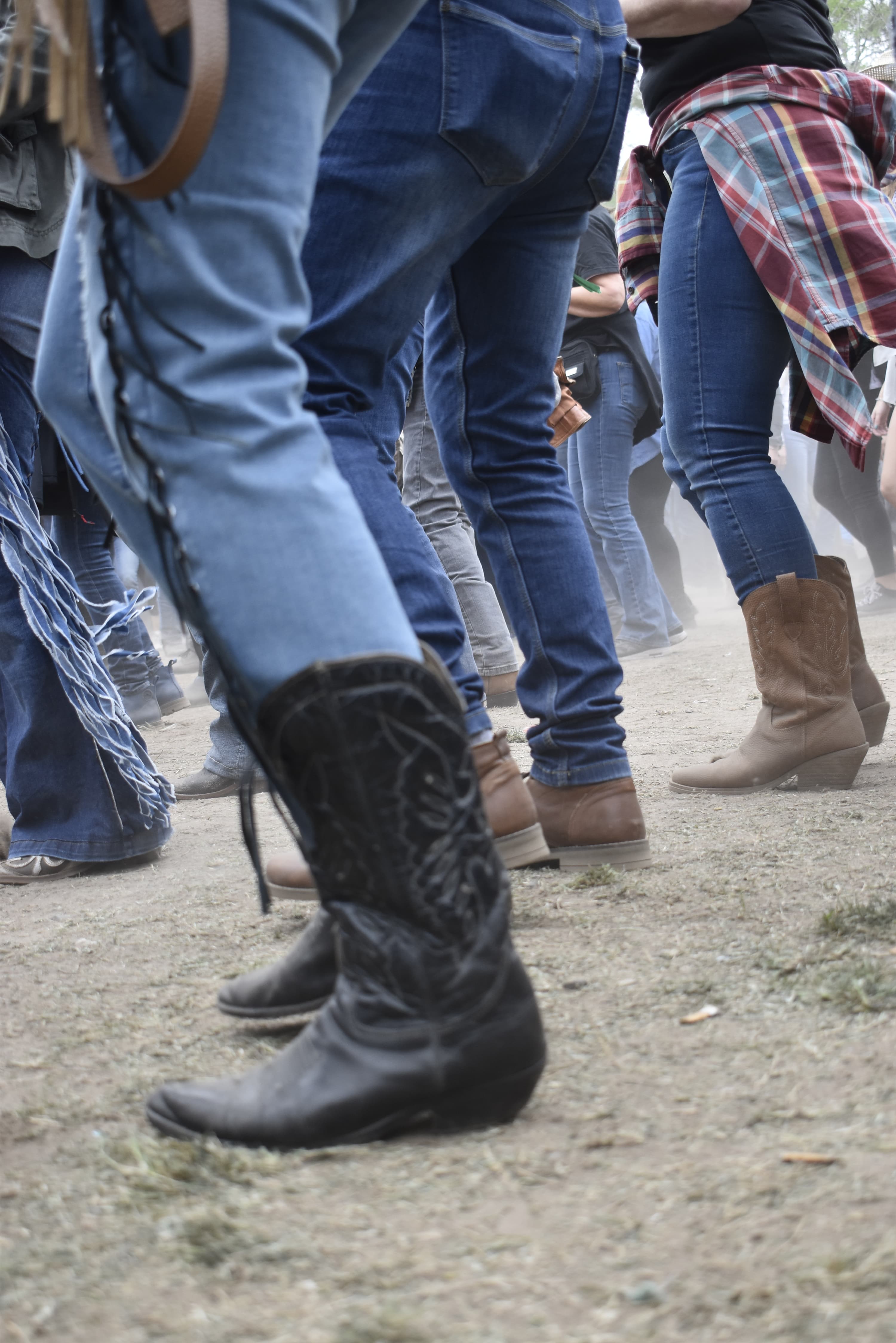 Botas en Septiembre, el clásico del Country Music.